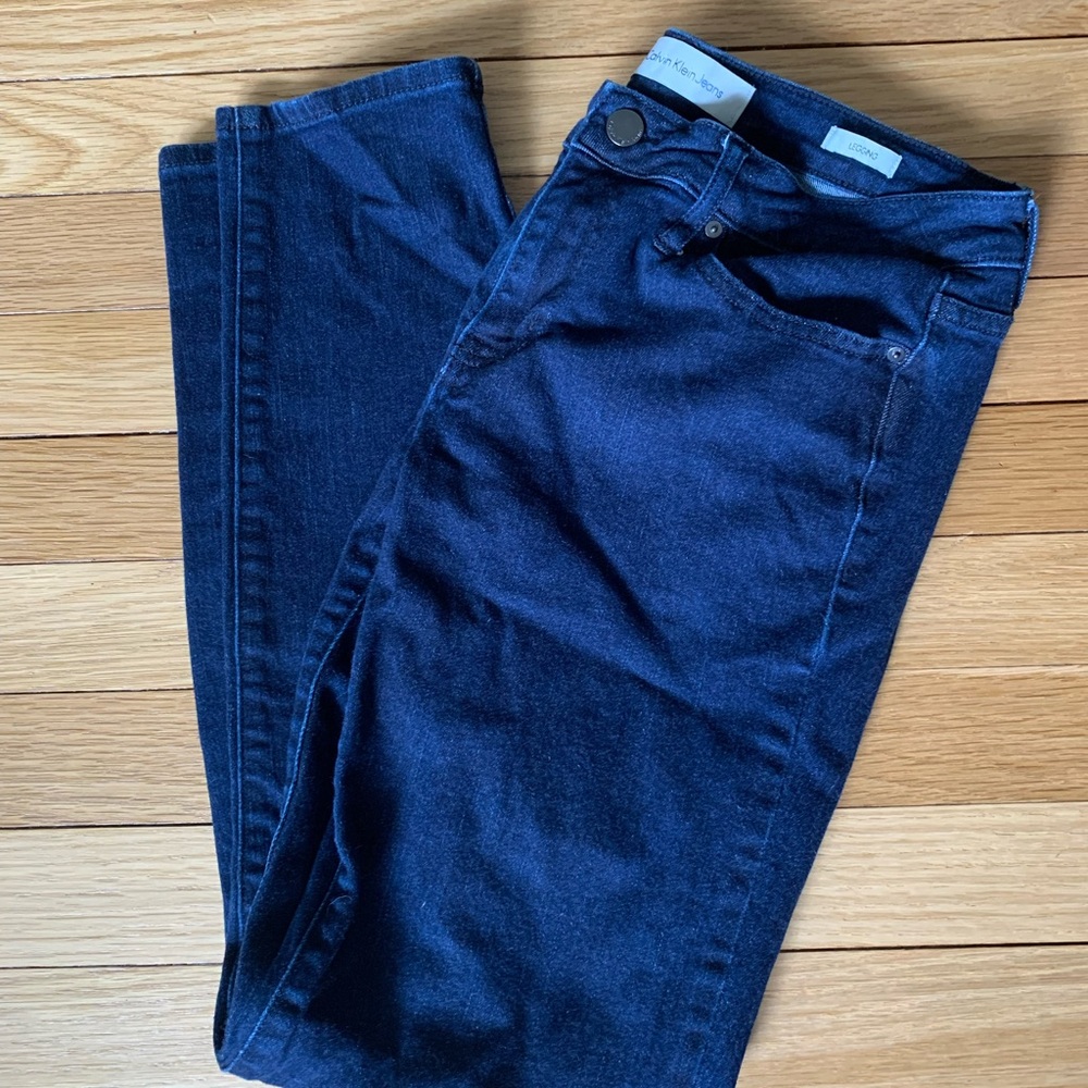 dark wash Calvin Kline jeans leggings